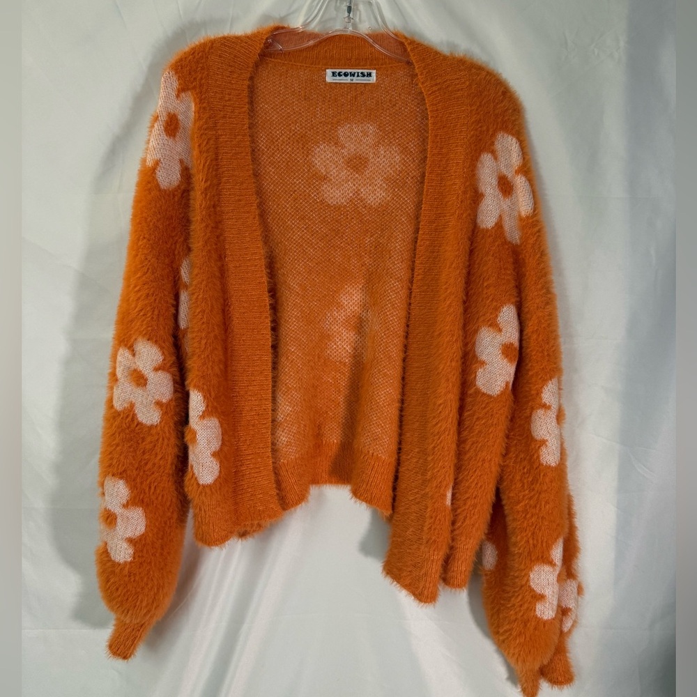 Ecowish Cropped Orange/White Flower Knit Open Front Cardigan With Ribbed Cuffs - Picture 4 of 11